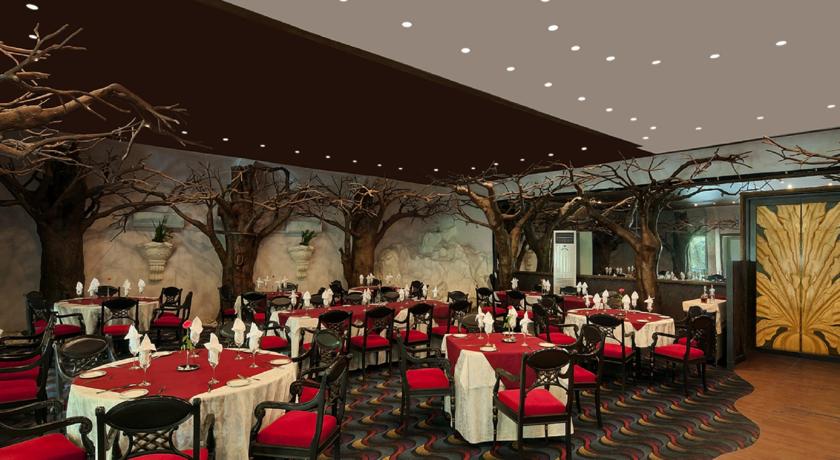 Golden Palms Hotel & Spa